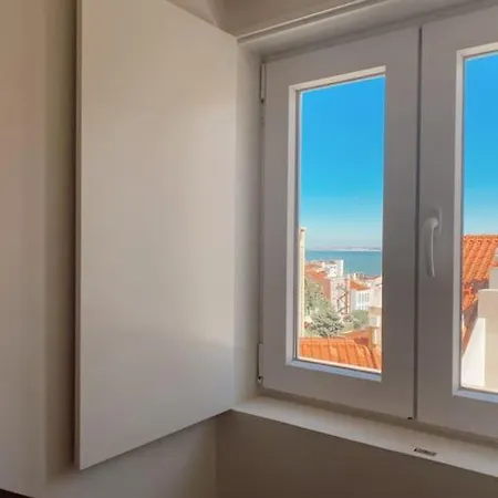 Apartment Graceful Tejo 204 Lisbon