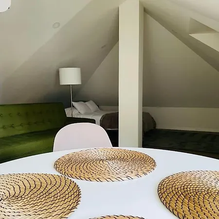 Graceful Tejo 204 * Lisbon