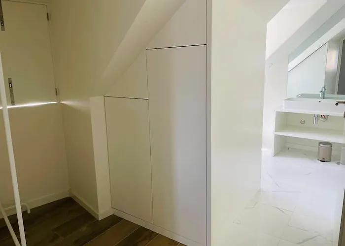 Graceful Tejo 204 * Lissabon